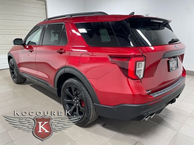 2021 Ford Explorer ST photo 3