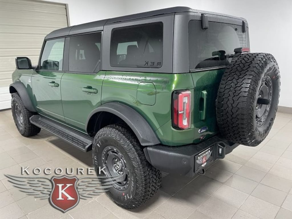 New 2025 Ford Bronco Outer Banks SUV