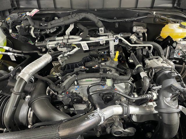 2026 Ford Bronco 4-Door Base - Photo 23