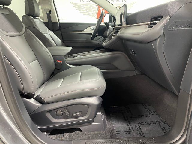2026 Ford Explorer Active - Photo 23