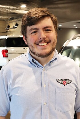 Staff member Joe from ID_5be598