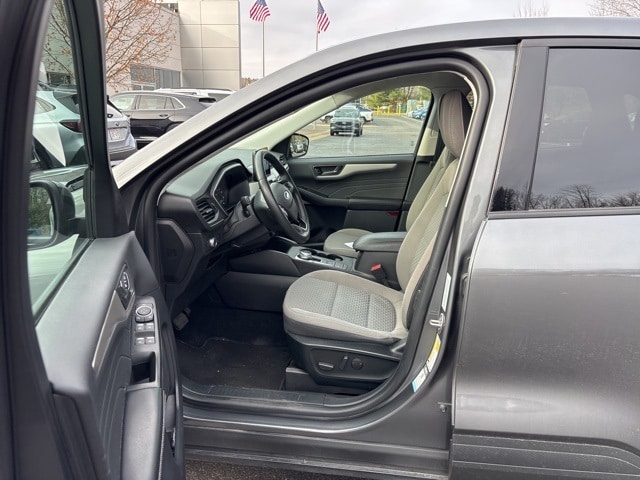 Used 2022 Ford Escape SE with VIN 1FMCU9G66NUB22017 for sale in Wausau, WI