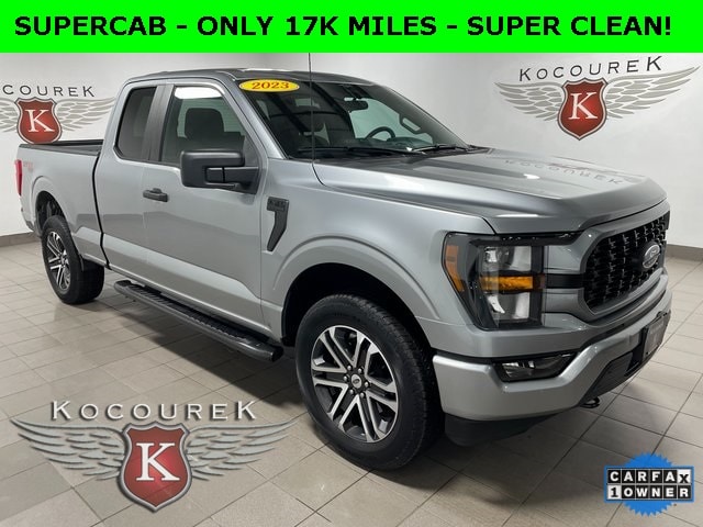 2023 Ford F-150 XL's photo