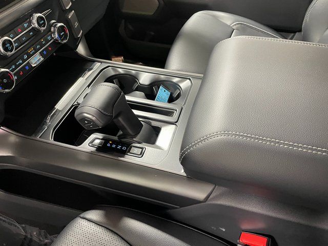 2026 Ford F-150 Lariat - Photo 17