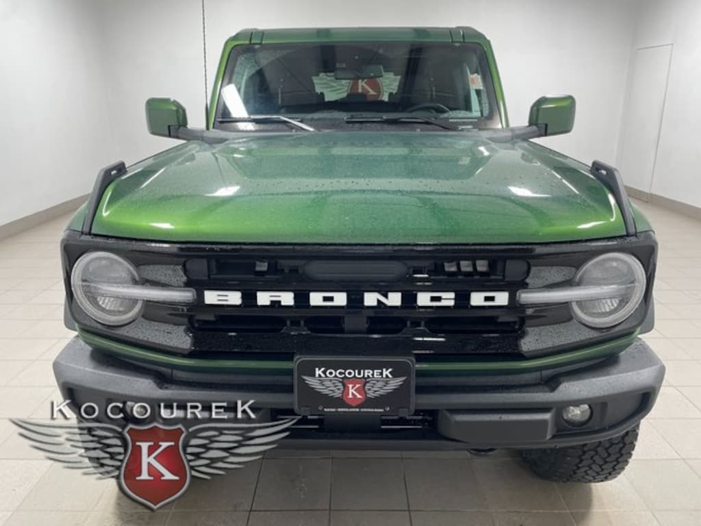 New 2025 Ford Bronco Outer Banks SUV