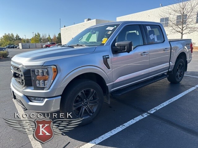 2022 Ford F-150 XLT photo 3