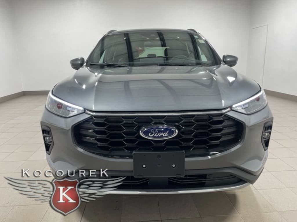 New 2026 Ford Escape Hybrid ST-Line Select SUV