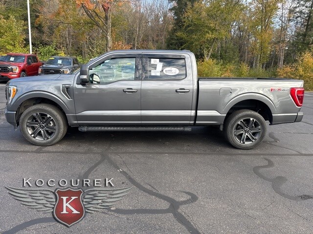 2023 Ford F-150 XLT photo 4