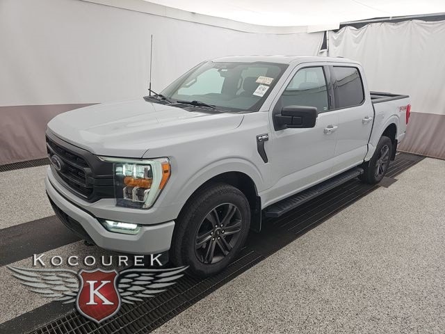 2022 Ford F-150 XLT's photo