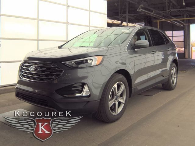2022 Ford Edge SEL AWD's photo