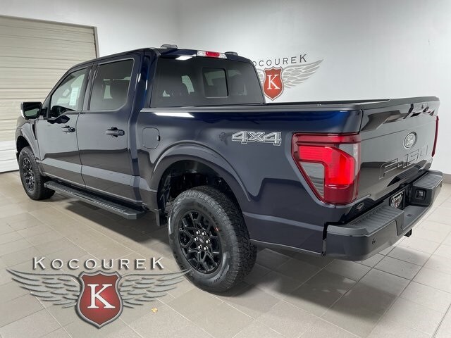 2025 Ford F-150 XLT photo 2