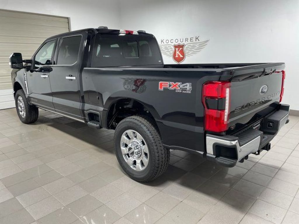 New 2026 Ford F-350SD Lariat Truck