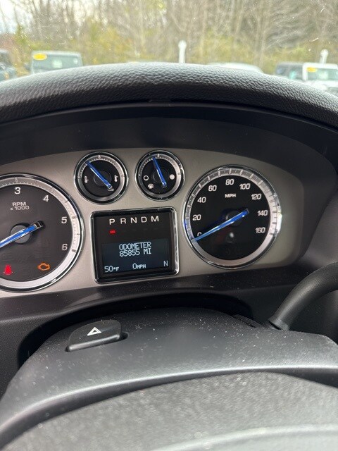 2011 Cadillac Escalade EXT Luxury photo 2