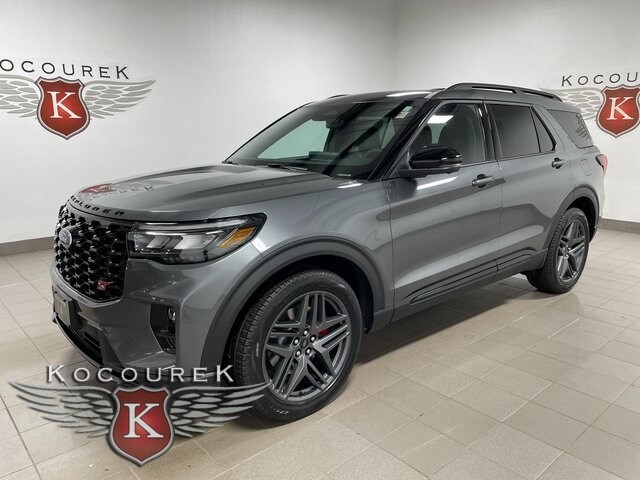 2026 Ford Explorer ST photo 3