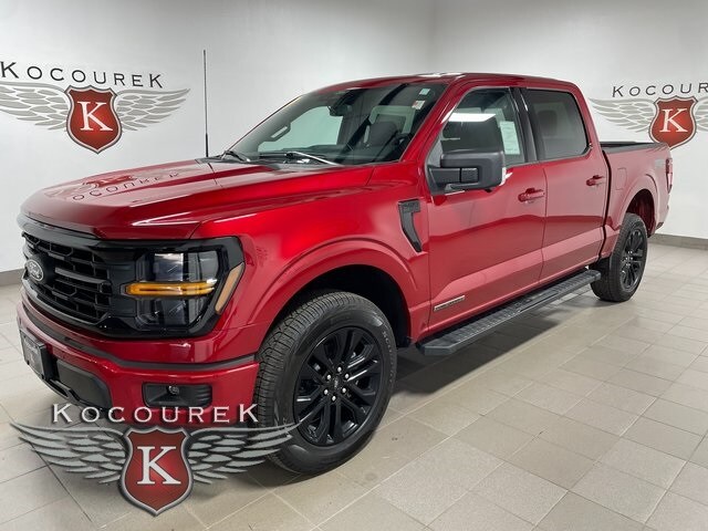 2025 Ford F-150 XLT photo 3