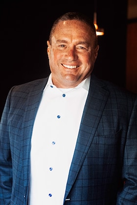 Staff member Keith from ID_905ec0