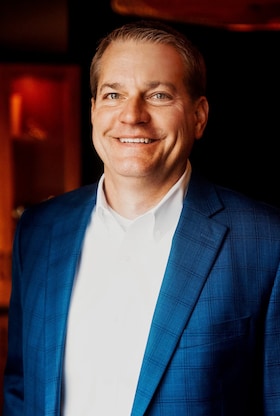 Staff member Greg from ID_905ec0