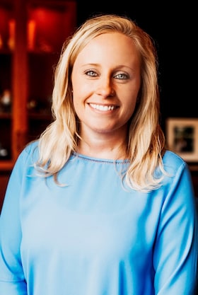 Staff member Marcie from ID_905ec0