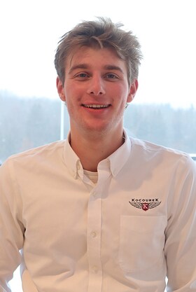 Staff member Julian from ID_23919a