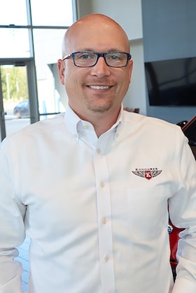 Staff member Charlie from ID_06ef60