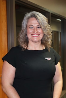 Staff member Corrine from ID_905ec0