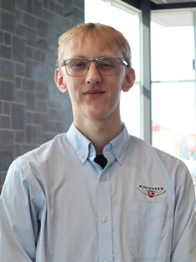 Staff member Brayden from ID_09f1c9