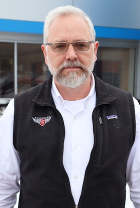 Staff member Dave from ID_569787