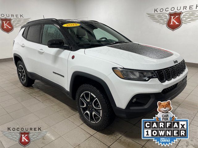 2025 Jeep Compass Trailhawk 4X4's photo