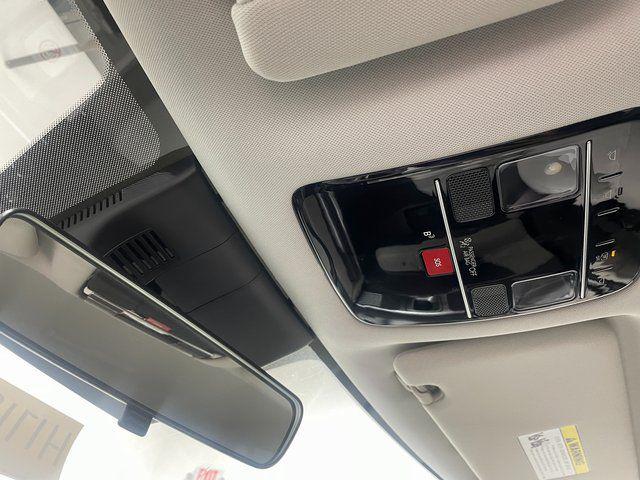 2026 Hyundai Santa Fe SE - Photo 18