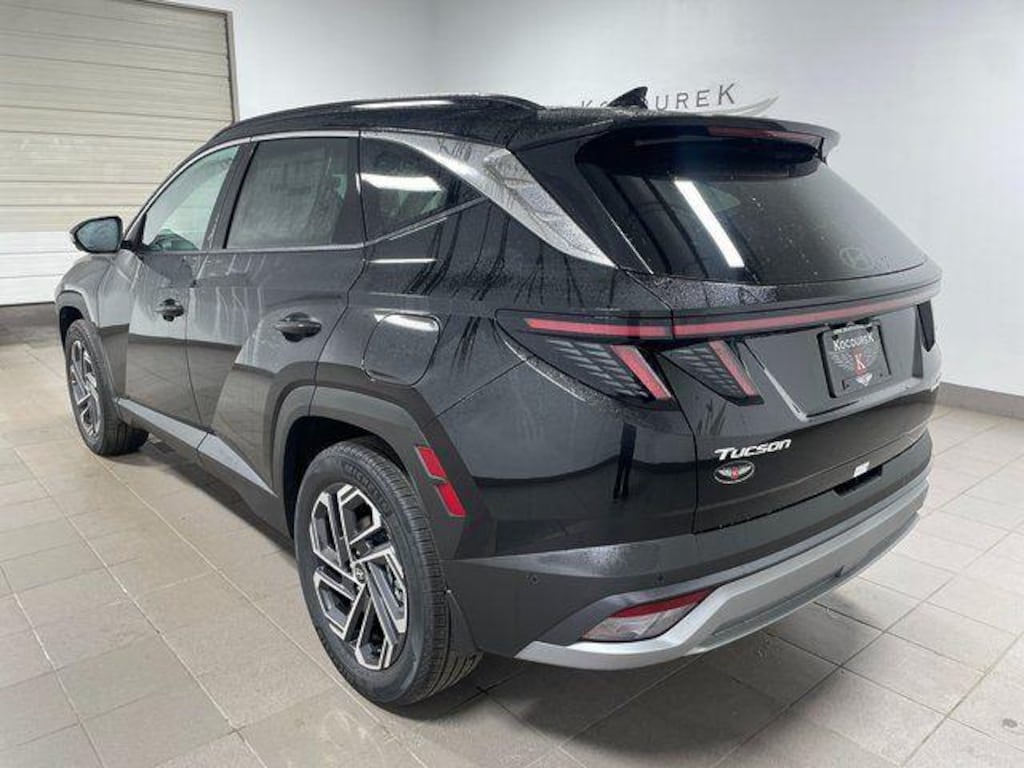 New 2026 Hyundai Tucson Hybrid Limited SUV