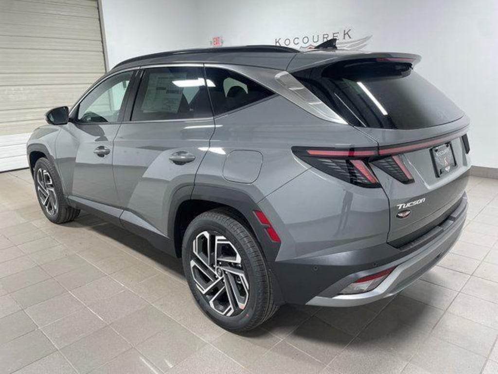 New 2026 Hyundai Tucson Limited AWD SUV