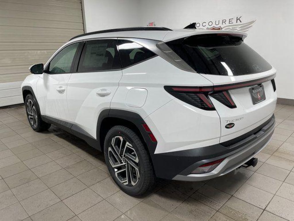 New 2026 Hyundai Tucson Limited AWD SUV