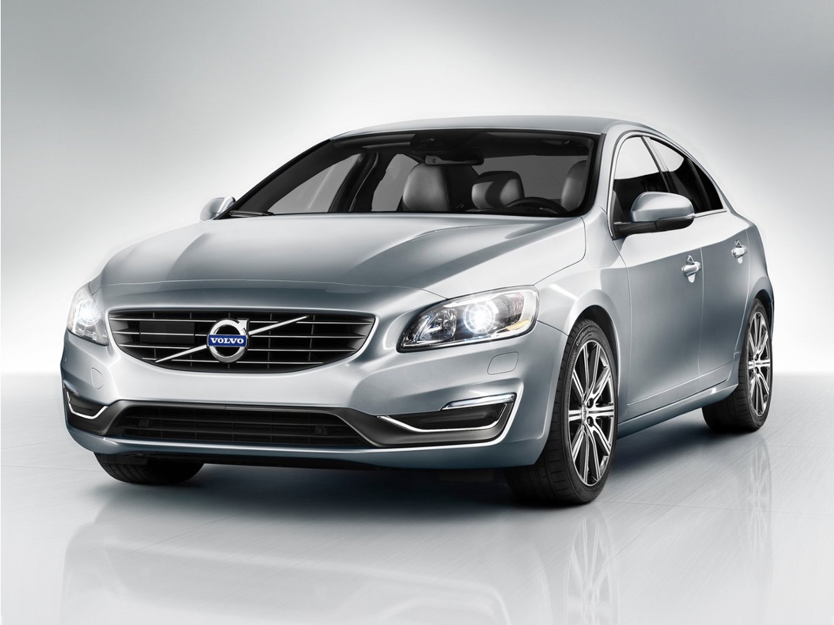 2018 Volvo S60 T5 AWD Dynamic's photo