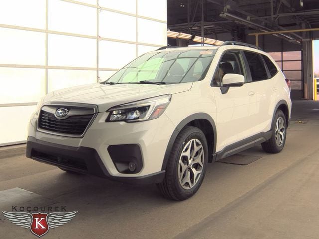 2021 Subaru Forester Premium's photo