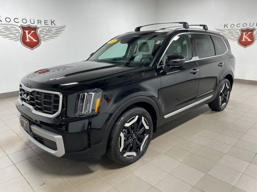 Used 2025 Kia Telluride S SUV