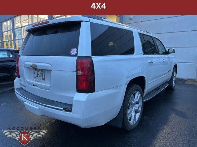2016 Chevrolet Suburban LTZ photo 3