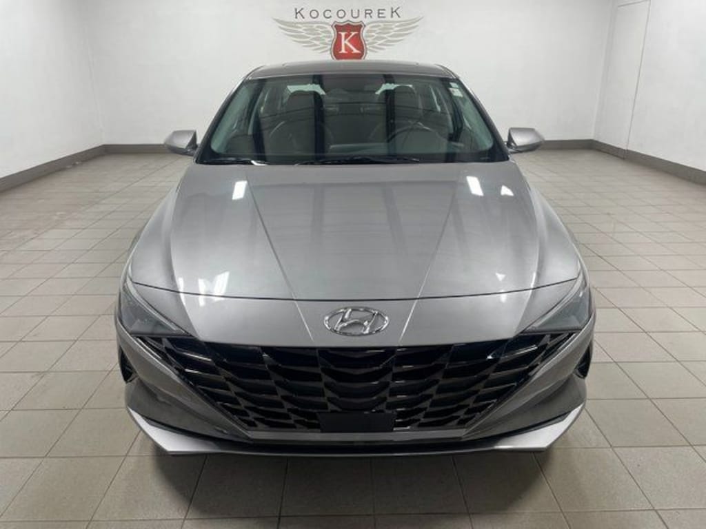 Used 2023 Hyundai Elantra Hybrid Limited Sedan