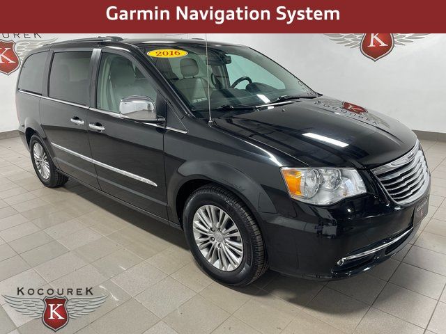 2016 Chrysler Town & Country