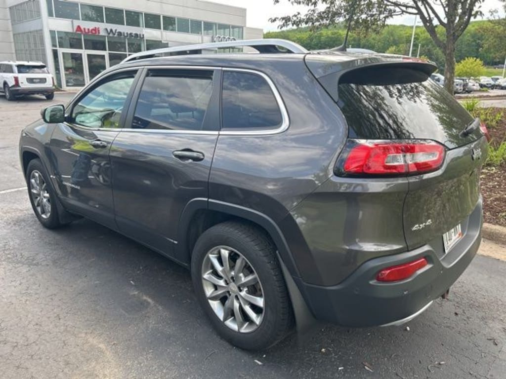 Used 2018 Jeep Cherokee Limited SUV
