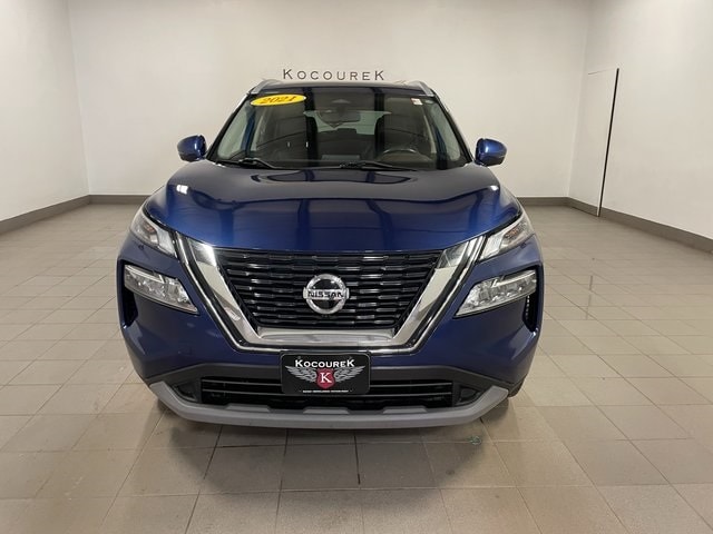 Used 2021 Nissan Rogue SV with VIN JN8AT3BBXMW236206 for sale in Wausau, WI