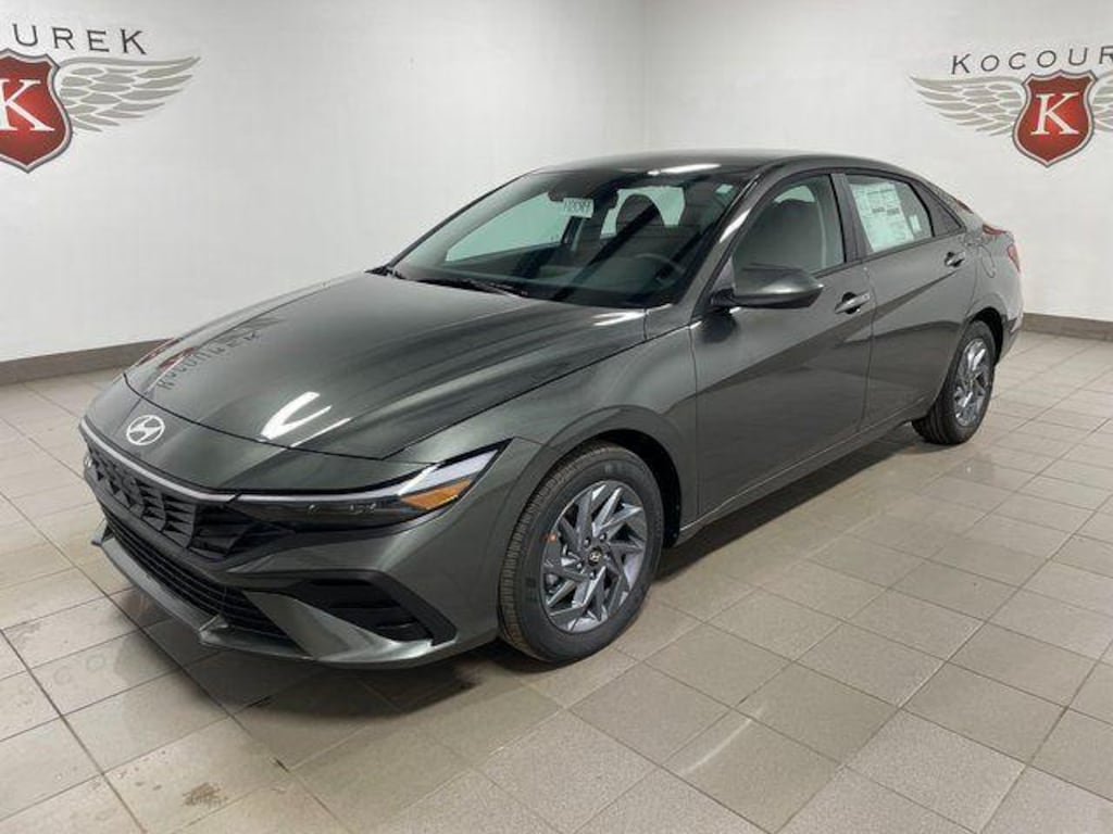 New 2026 Hyundai Elantra Hybrid Blue Sedan