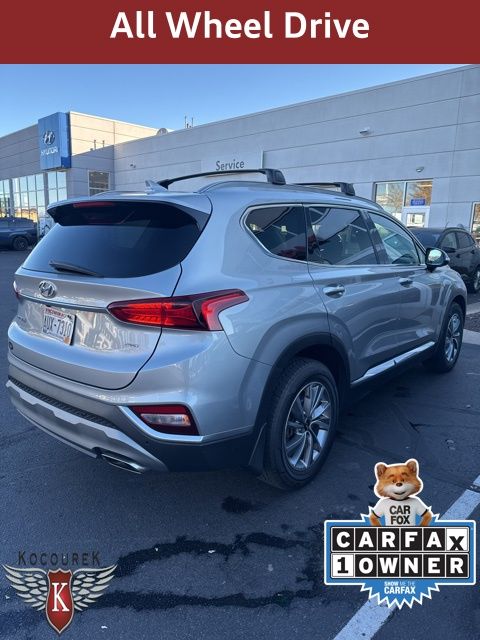2020 Hyundai Santa Fe SEL photo 3