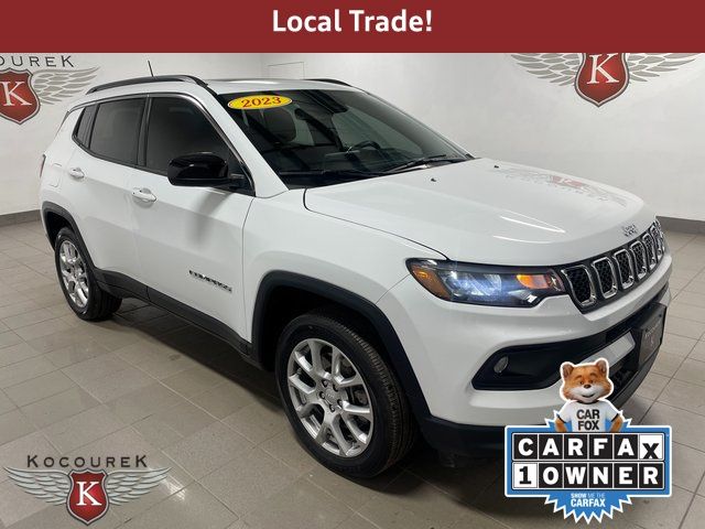 2023 Jeep Compass Latitude Lux