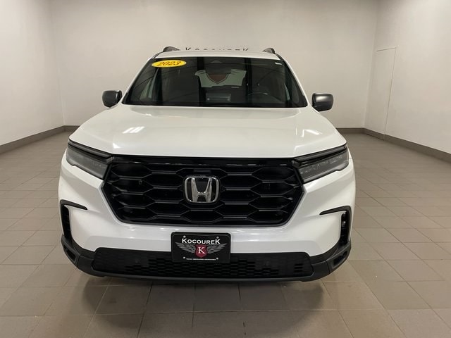 Used 2023 Honda Pilot Sport with VIN 5FNYG1H3XPB015412 for sale in Wausau, WI