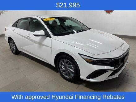 2025 Hyundai Elantra Hybrid Blue Sedan