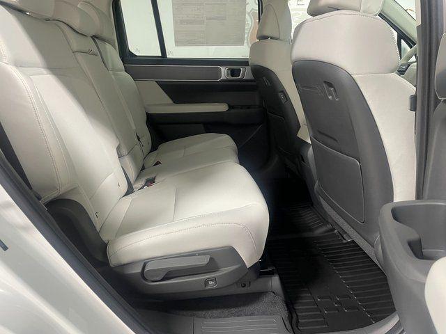 2026 Hyundai Santa Fe SE - Photo 21