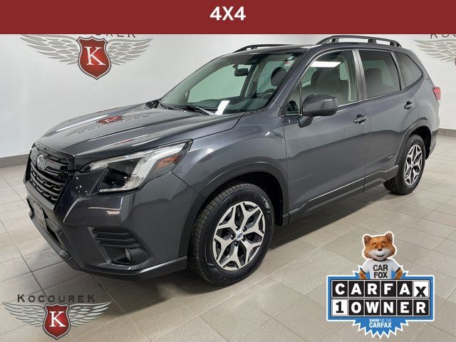 2022 Subaru Forester Premium photo 3