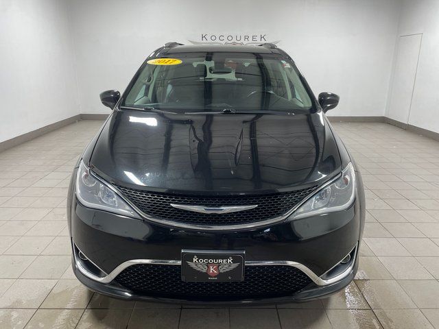 2C4RC1EG7HR506095