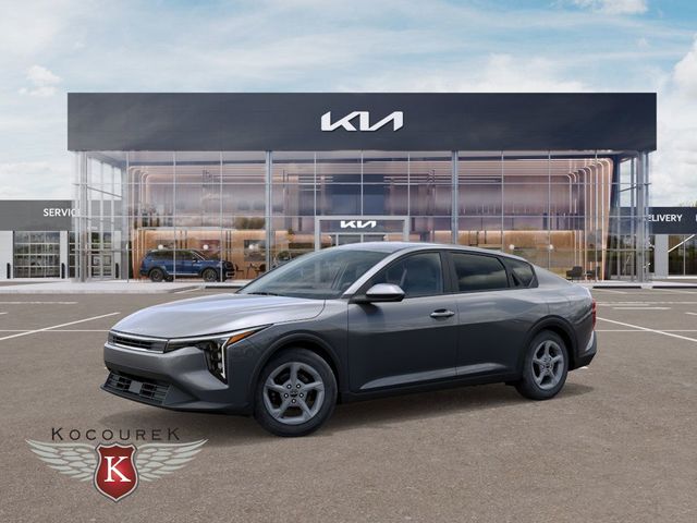 2025 Kia K4 LXS photo 2