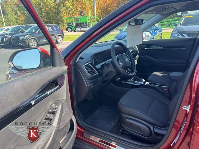 2025 Kia Seltos X-Line photo 4